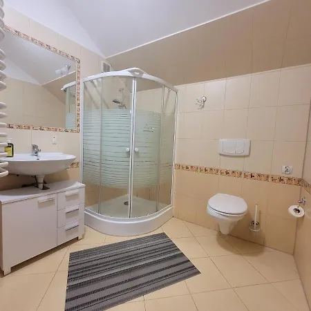 Dom W Cyganskim Lesie Homestay Bielsko-Biala