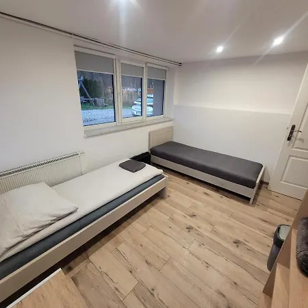 Dom W Cyganskim Lesie Homestay Bielsko-Biala
