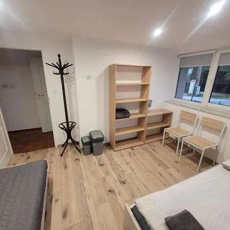 Dom W Cyganskim Lesie