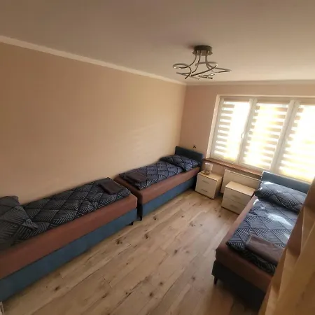 Dom W Cyganskim Lesie Homestay *