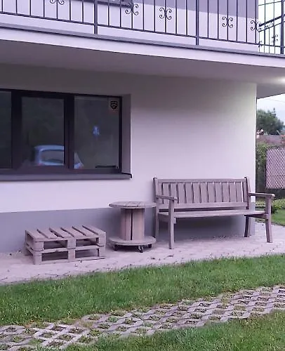 Ubytování v soukromí Dom W Cyganskim Lesie Bílsko-Bělá