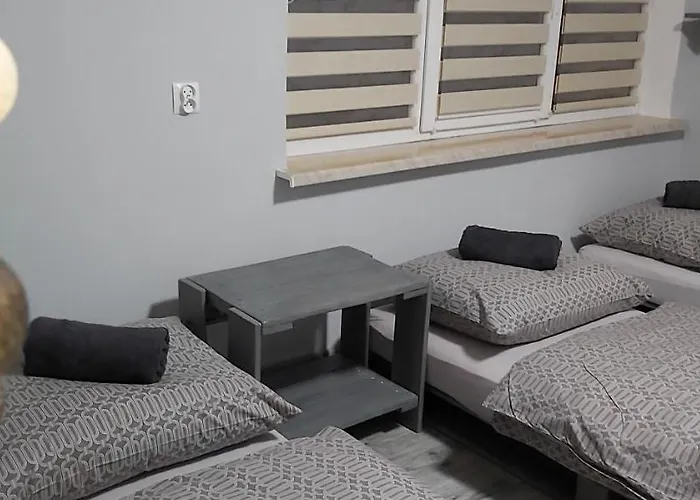 Dom W Cyganskim Lesie בית אירוח *